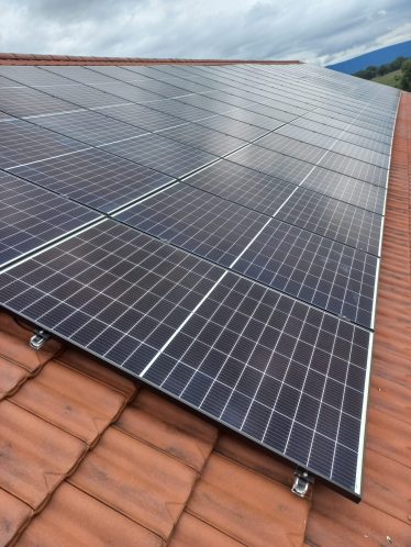 Installation autoconsommation photovoltaïque, secteur agriculture à Saint-Étienne-du-Bois (01370)